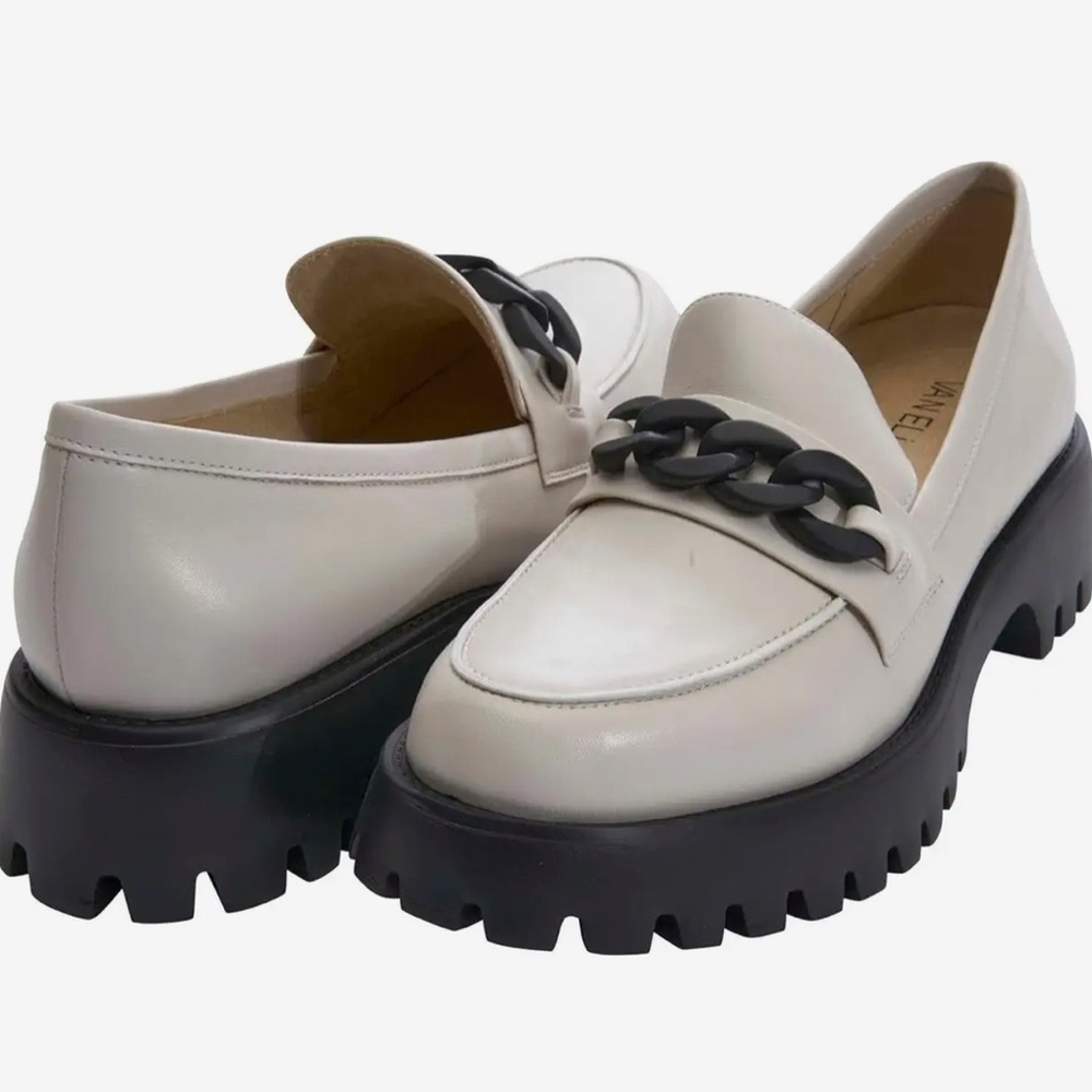 Women's Vaneli White Loafers with Black Chain Detail NWT